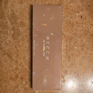 BECCA Afterglow Palette in Elegant Brown